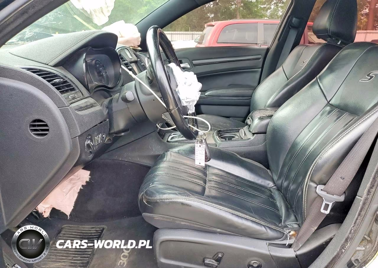 2016 Chrysler 300 S VIN:2C3CCAGGXGH244407 - 7