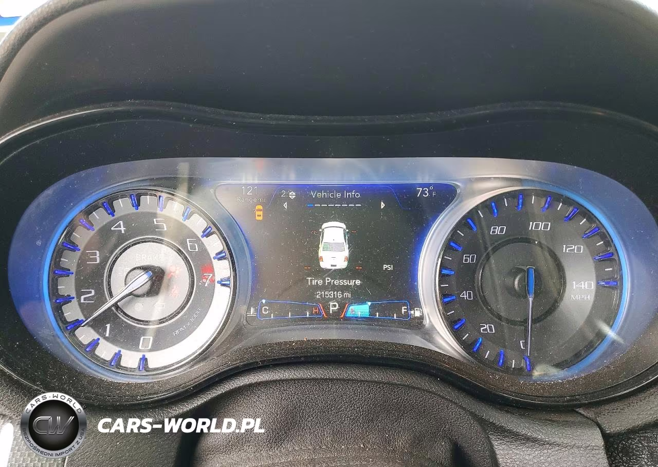 2016 Chrysler 300 S VIN:2C3CCAGGXGH244407 - 9