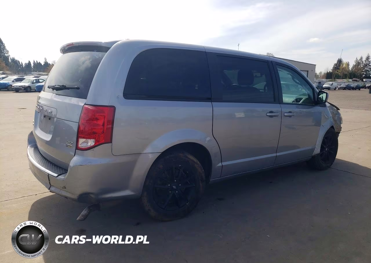 2019 Dodge Grand Caravan Gt VIN:2C4RDGEG8KR673802 - 3