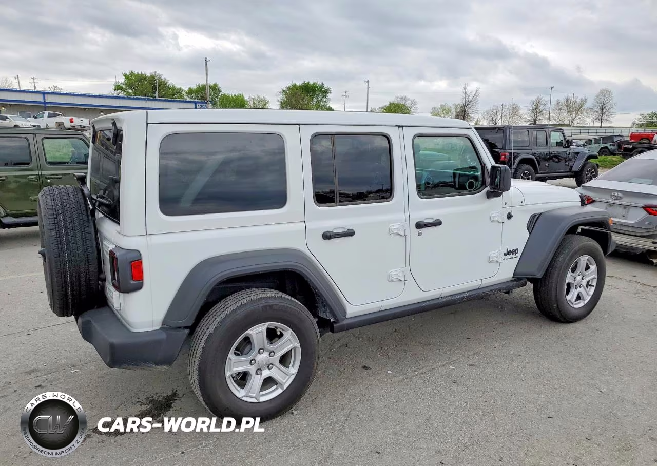 2023 Jeep Wrangler Sport VIN:1C4HJXDNXPW567290 - 3