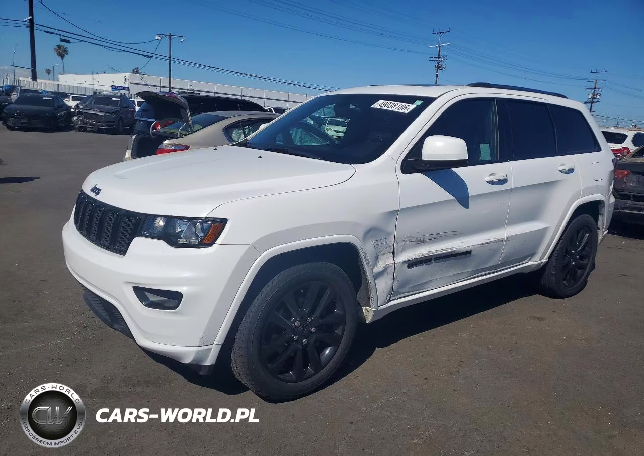 2017 Jeep Grand Cherokee Laredo