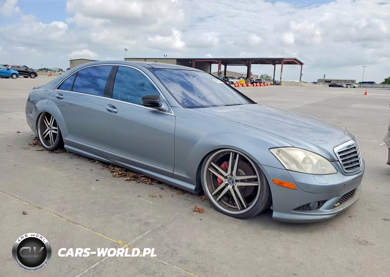 2008 Mercedes-Benz S VIN:WDDNG86X88A196902 - 4