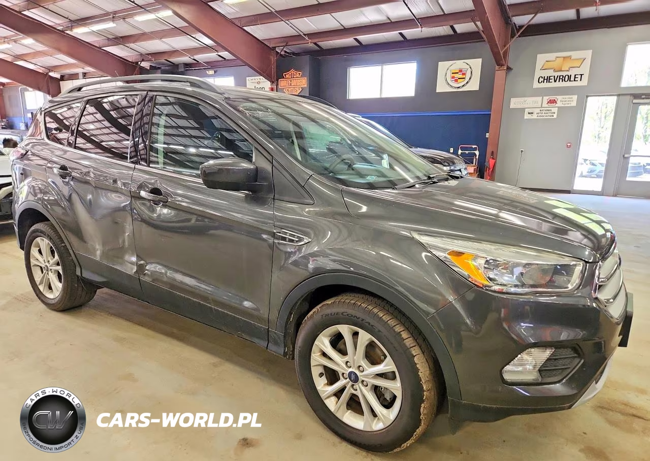 2018 Ford Escape Se VIN:1FMCU9GDXJUA65913 - 4