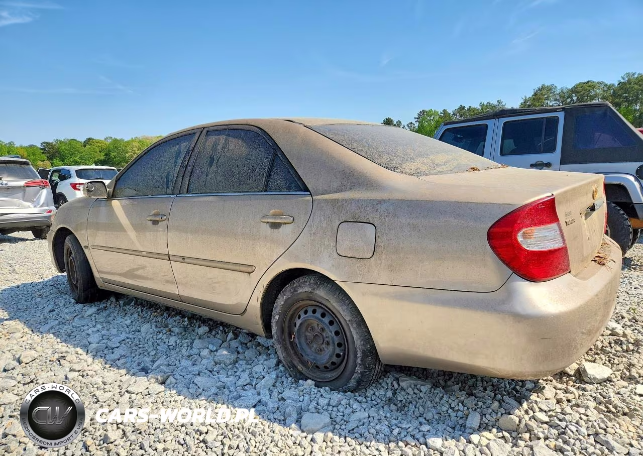 2002 Toyota Camry Le VIN:4T1BE32K32U035939 - 2