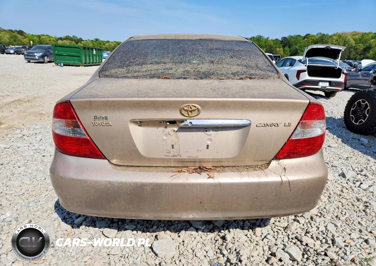 2002 Toyota Camry Le VIN:4T1BE32K32U035939 - 6