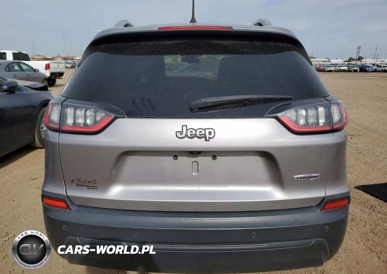2019 Jeep Cherokee Latitude Plus VIN:1C4PJLLB9KD333206 - 6