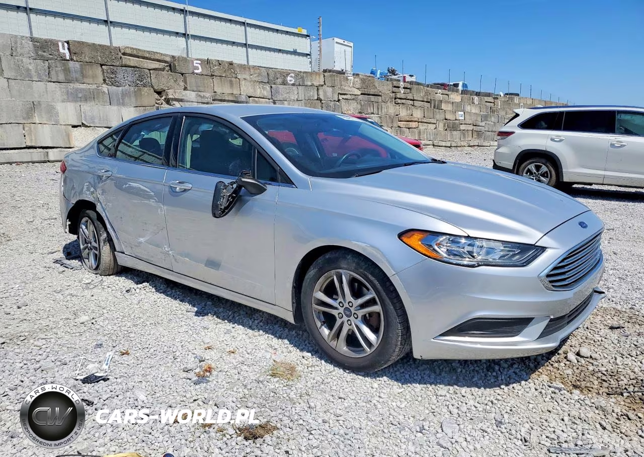 2018 Ford Fusion Se VIN:3FA6P0HD0JR262038 - 4
