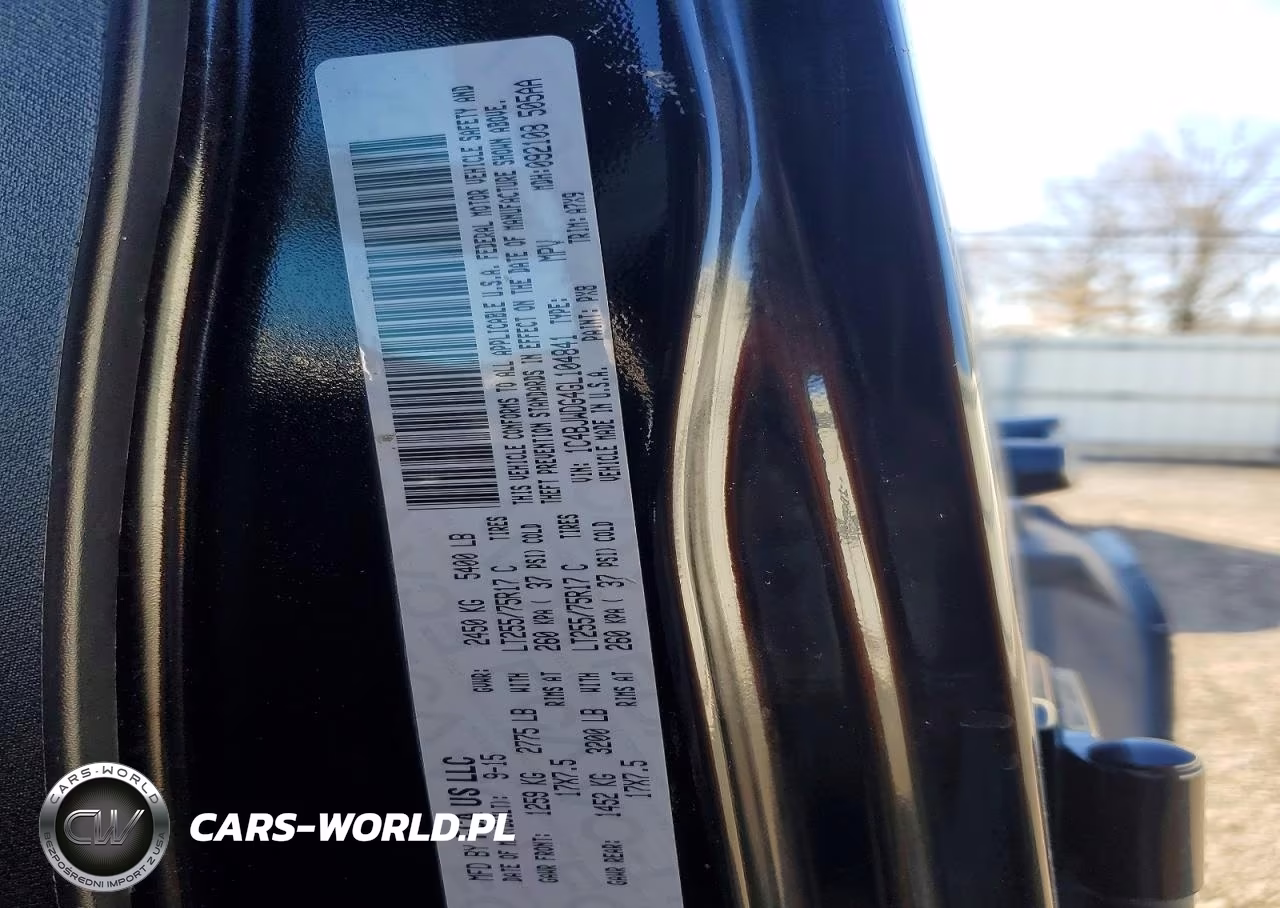 2016 Jeep Wrangler Sport VIN:1C4BJWDG4GL104841 - 12