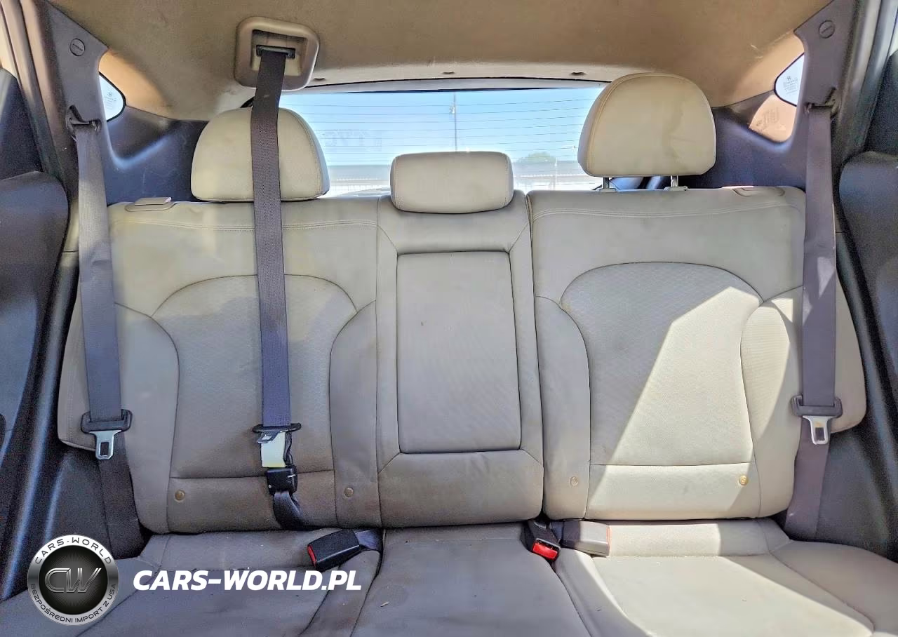 2010 Hyundai Tucson Gls VIN:KM8JT3AC2AU084382 - 10