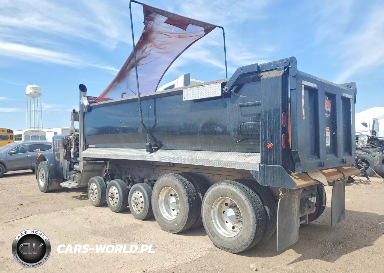 1993 Peterbilt 379 Semi Truck VIN:1XP5DB9X0PD325187 - 2