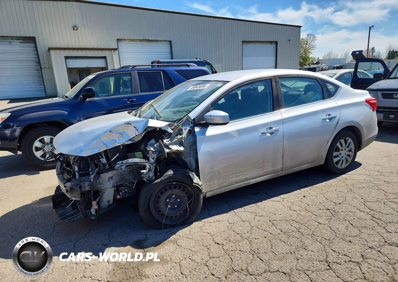 2017 Nissan Sentra S – zdjęcie 1 z 12