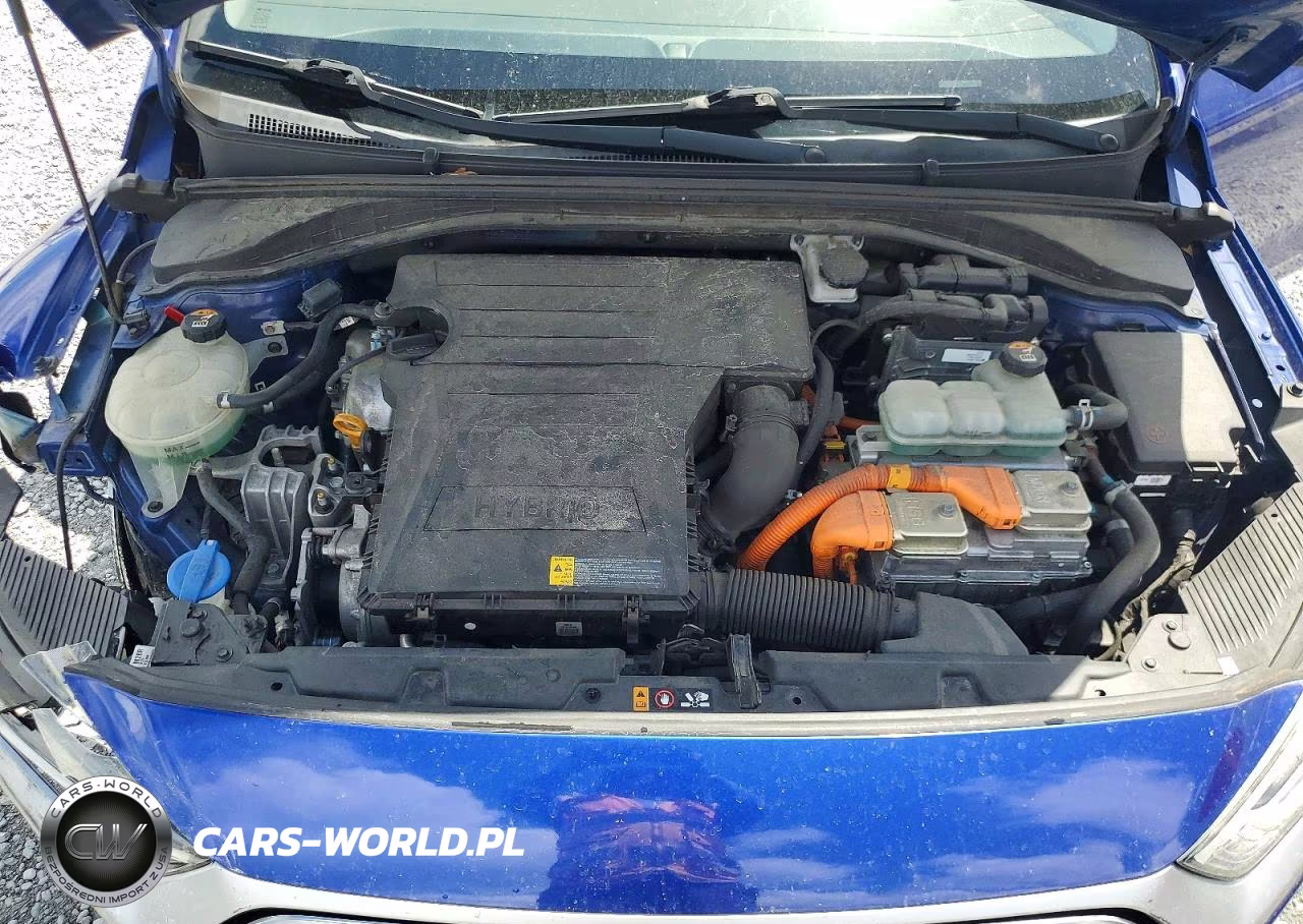 2020 Hyundai Ioniq Hybrid Blue VIN:KMHC65LCXLU227574 - 12