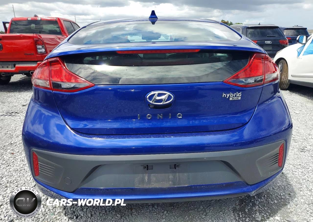 2020 Hyundai Ioniq Hybrid Blue VIN:KMHC65LCXLU227574 - 6