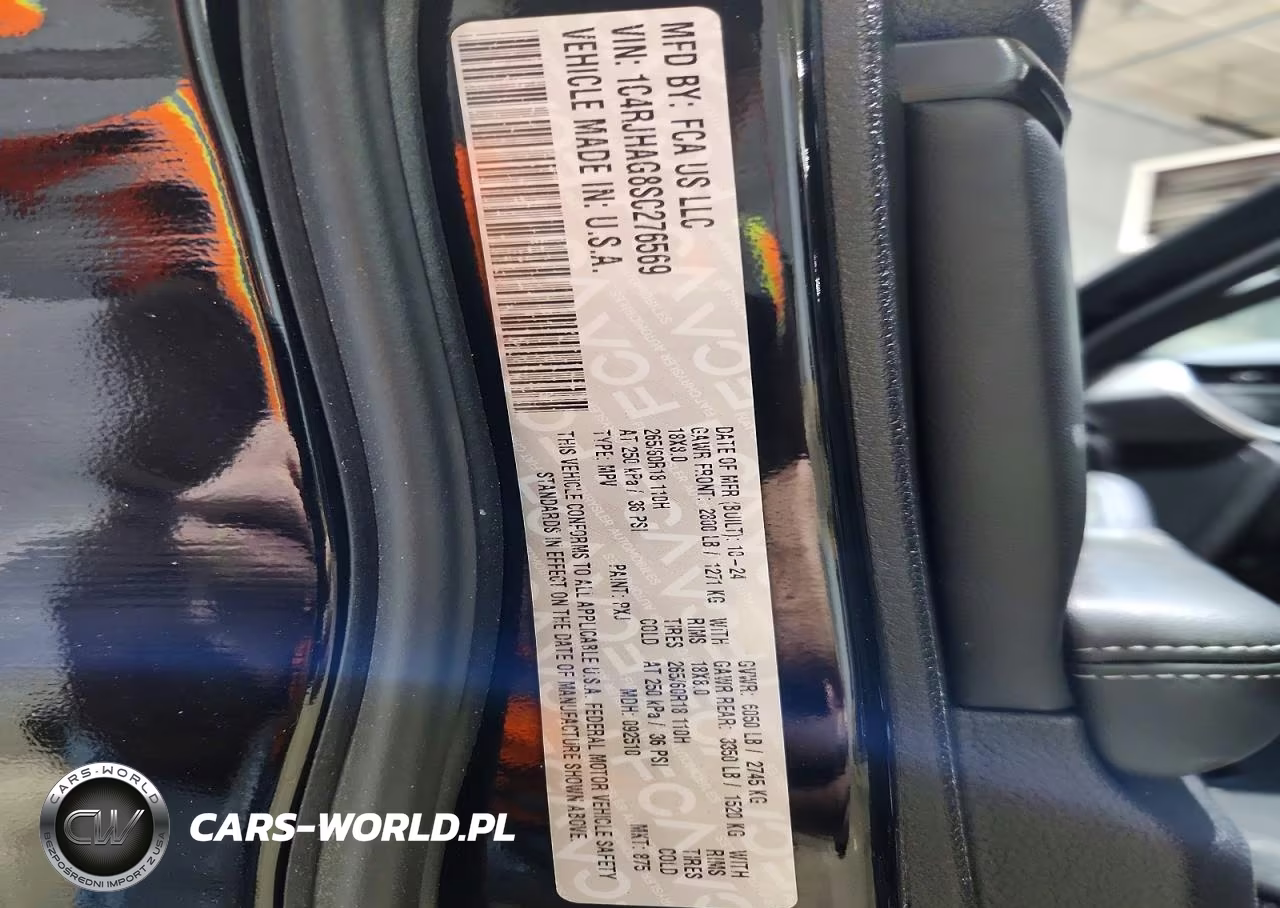2025 Jeep Grand Cherokee Laredo VIN:1C4RJHAG8SC276569 - 13
