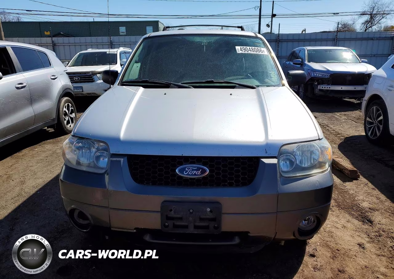 2005 Ford Escape Xlt VIN:1FMYU93145KA44025 - 5