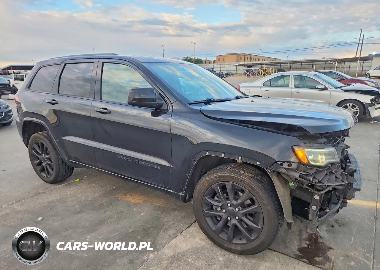 2021 Jeep Grand Cherokee Laredo VIN:1C4RJFAG4MC758124 - 4