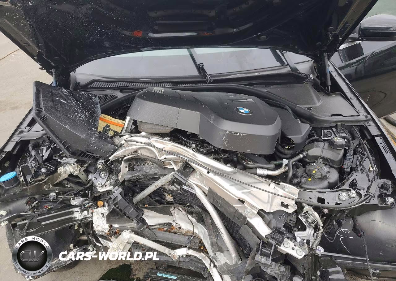 2025 BMW 330I VIN:3MW69CW00S8F19192 - 11