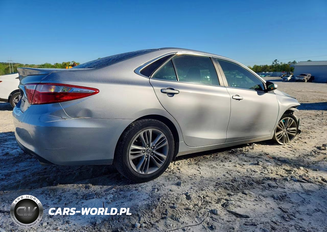 2016 Toyota Camry Se VIN:4T1BF1FK8GU508978 - 3