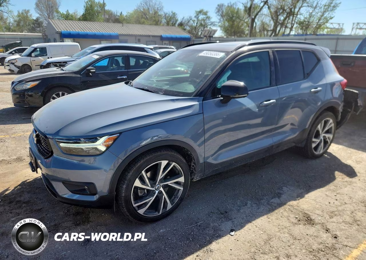 2020 Volvo Xc40 T5 R-Design