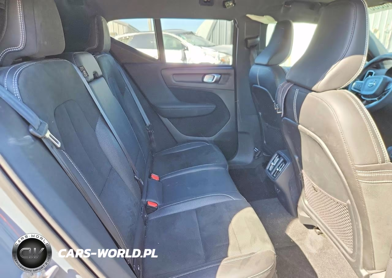 2020 Volvo Xc40 T5 R-Design VIN:YV4162UM5L2183882 - 10