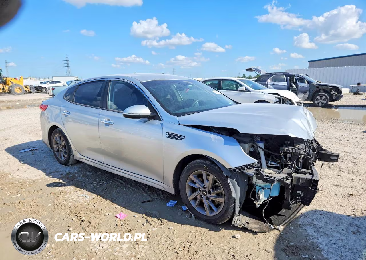 2020 Kia Optima Lx VIN:5XXGT4L3XLG422654 - 4