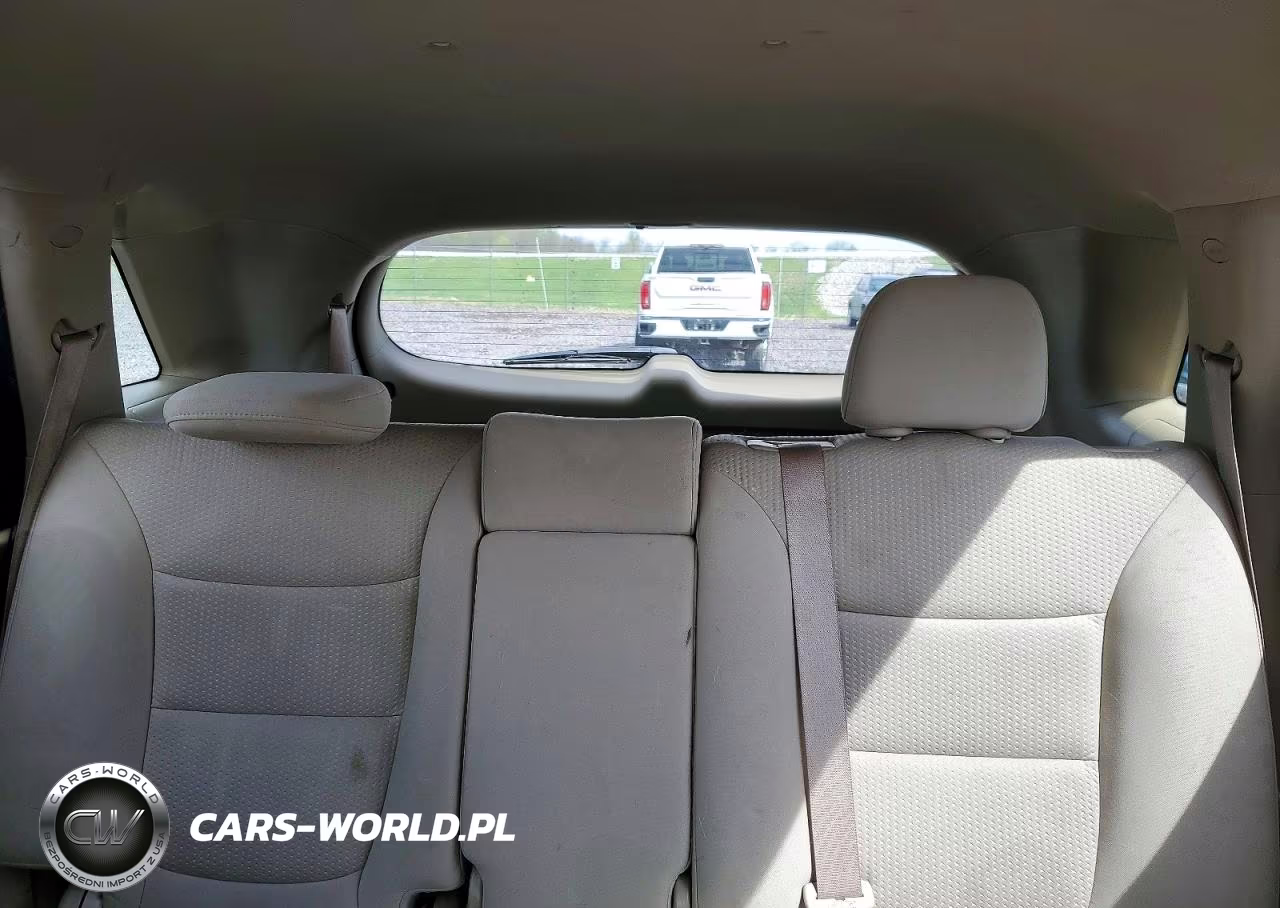 2011 Kia Sorento VIN:5XYKT4A16BG005490 - 10
