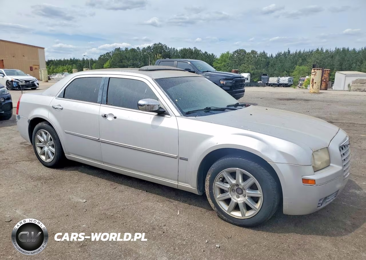 2010 Chry 300 VIN:2C3CA5CV4AH132615 - 4