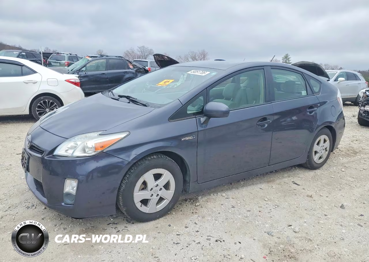 2011 Toyota Prius Two