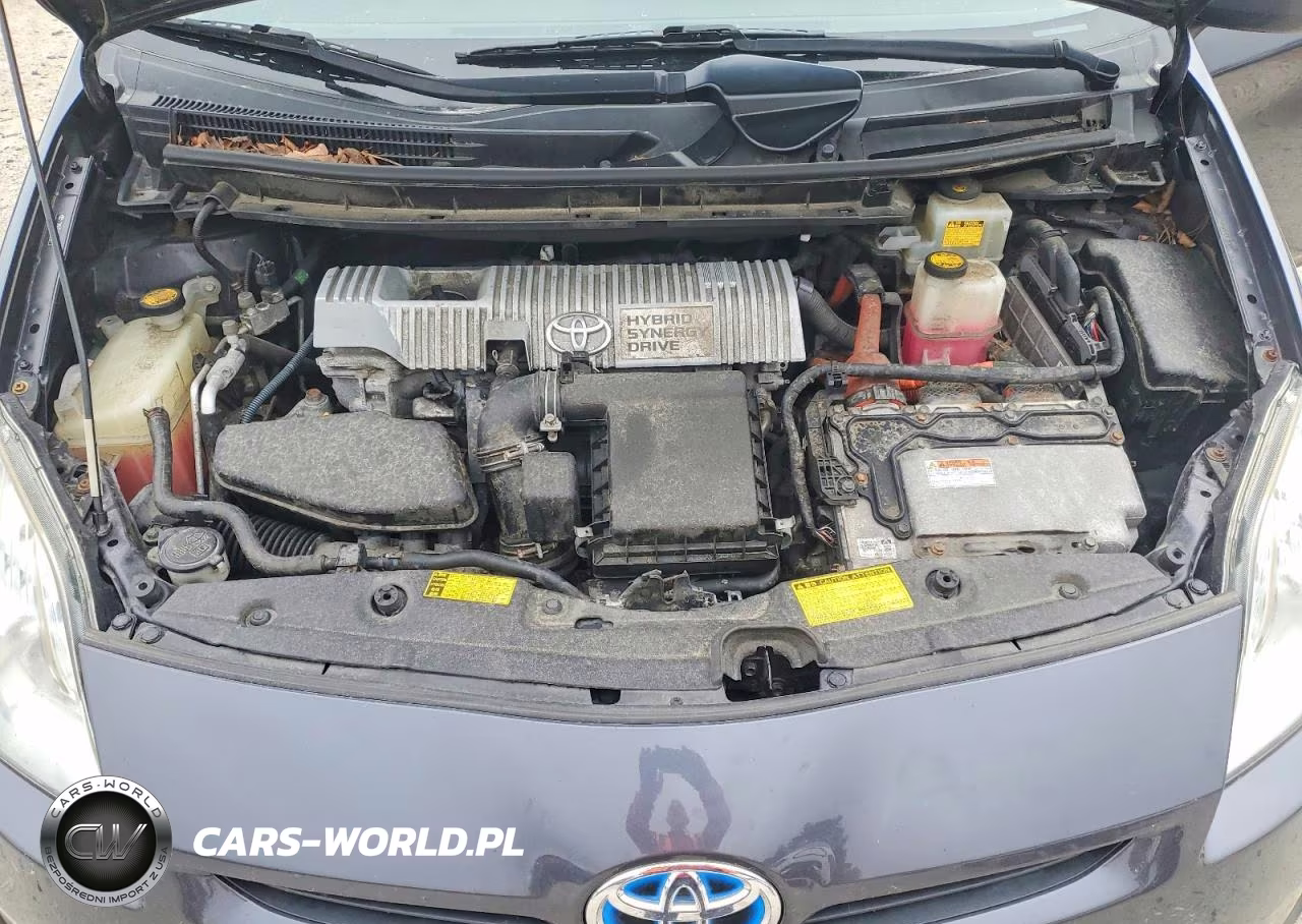 2011 Toyota Prius Two VIN:JTDKN3DU9B0263860 - 11