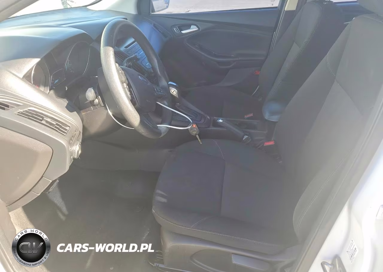 2015 Ford Focus Se VIN:1FADP3F2XFL262810 - 7