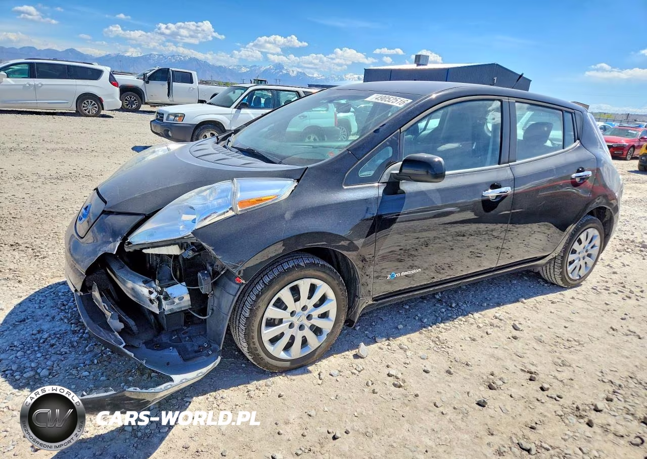 2014 Nissan Leaf S