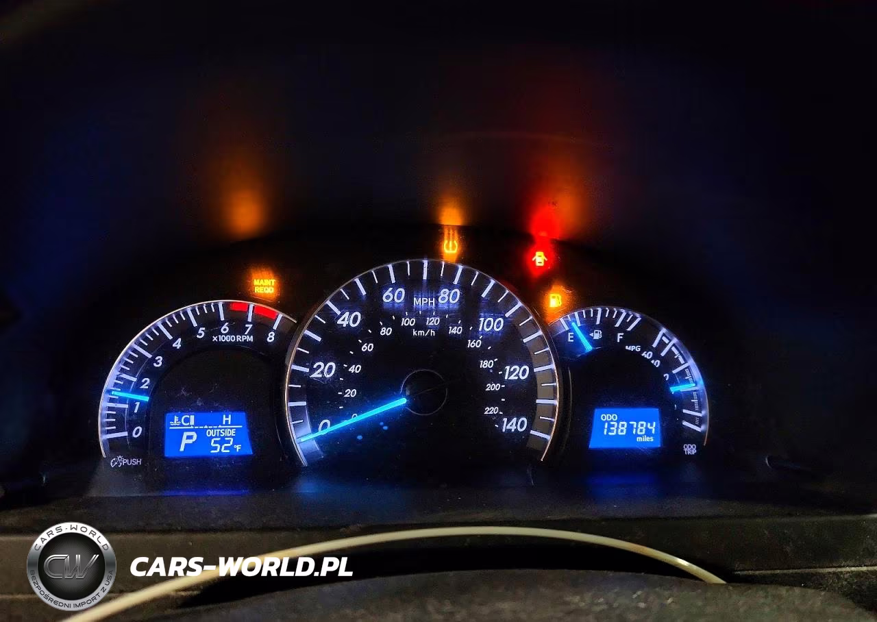 2014 Toyota Camry Se VIN:4T1BF1FK9EU739580 - 9