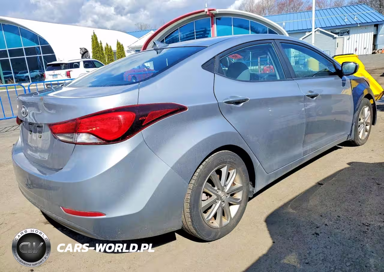 2015 Hyundai Elantra Se VIN:5NPDH4AEXFH572541 - 3