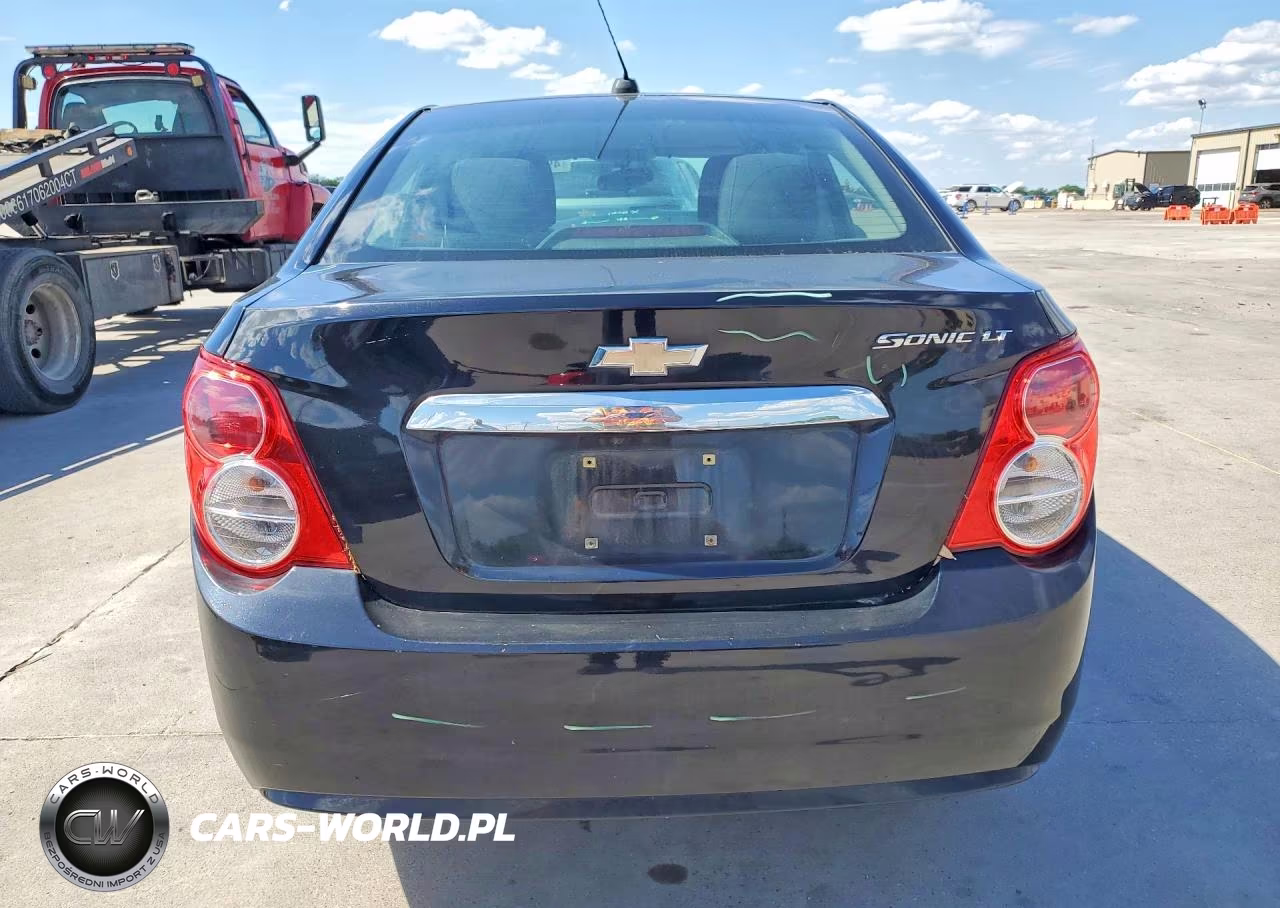 2016 Chevrolet Sonic Lt VIN:1G1JC5SH9G4116787 - 6
