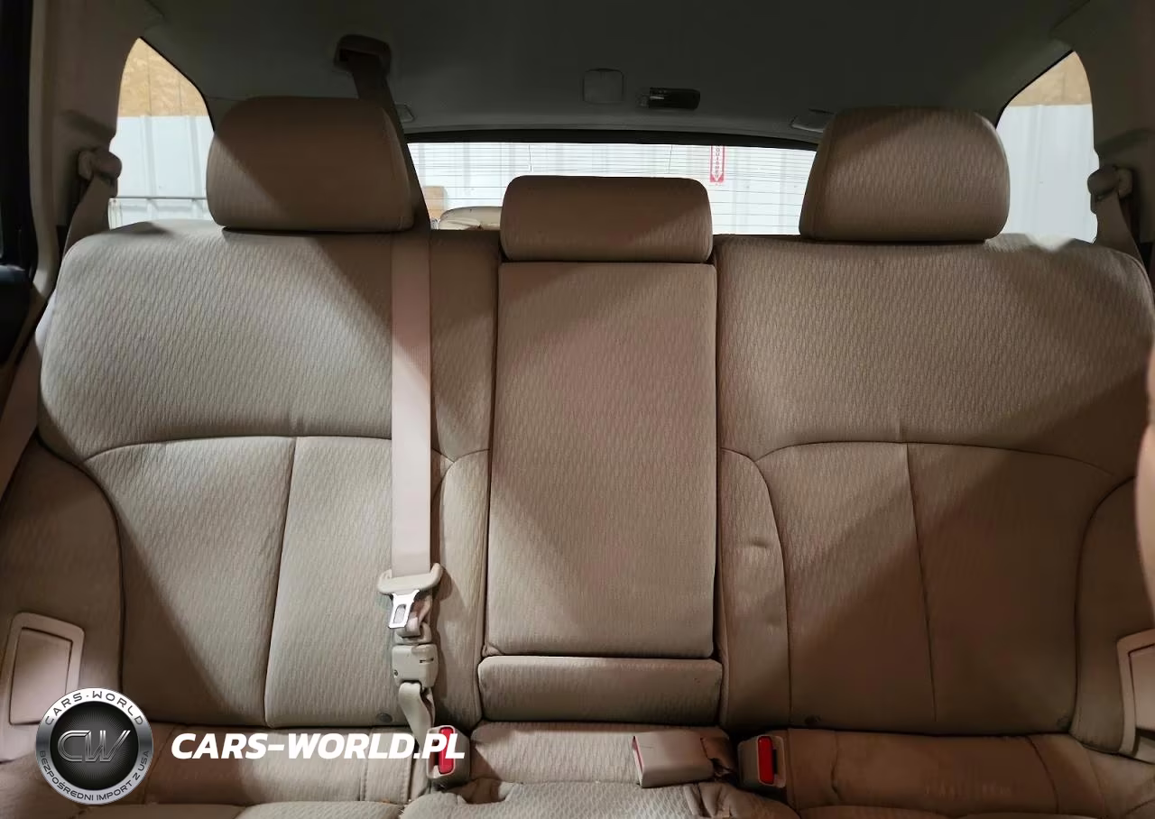 2011 Subaru Outback 2.5I Premium VIN:4S4BRCGC3B3339896 - 10