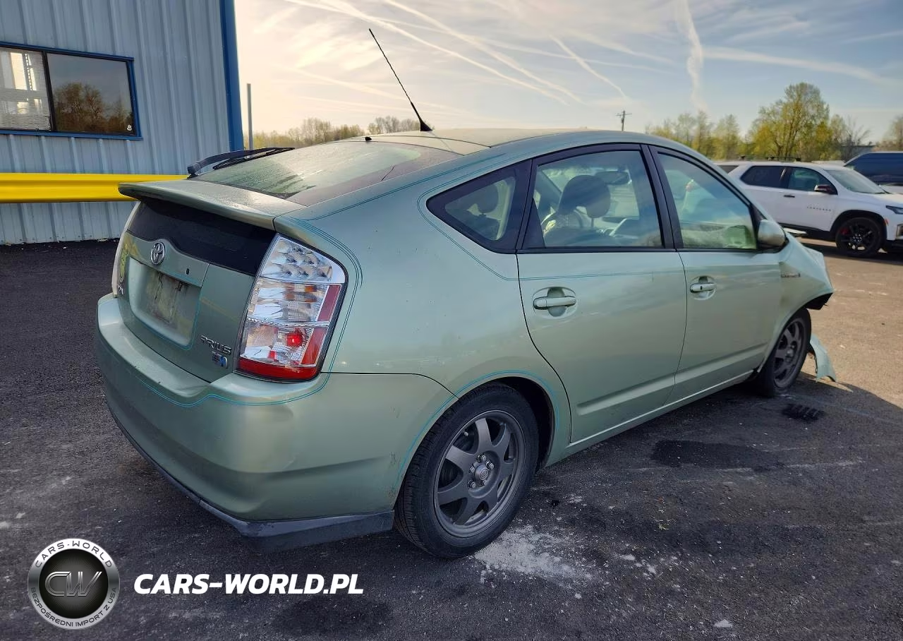 2008 Toyota Prius Touring VIN:JTDKB20U183332332 - 3