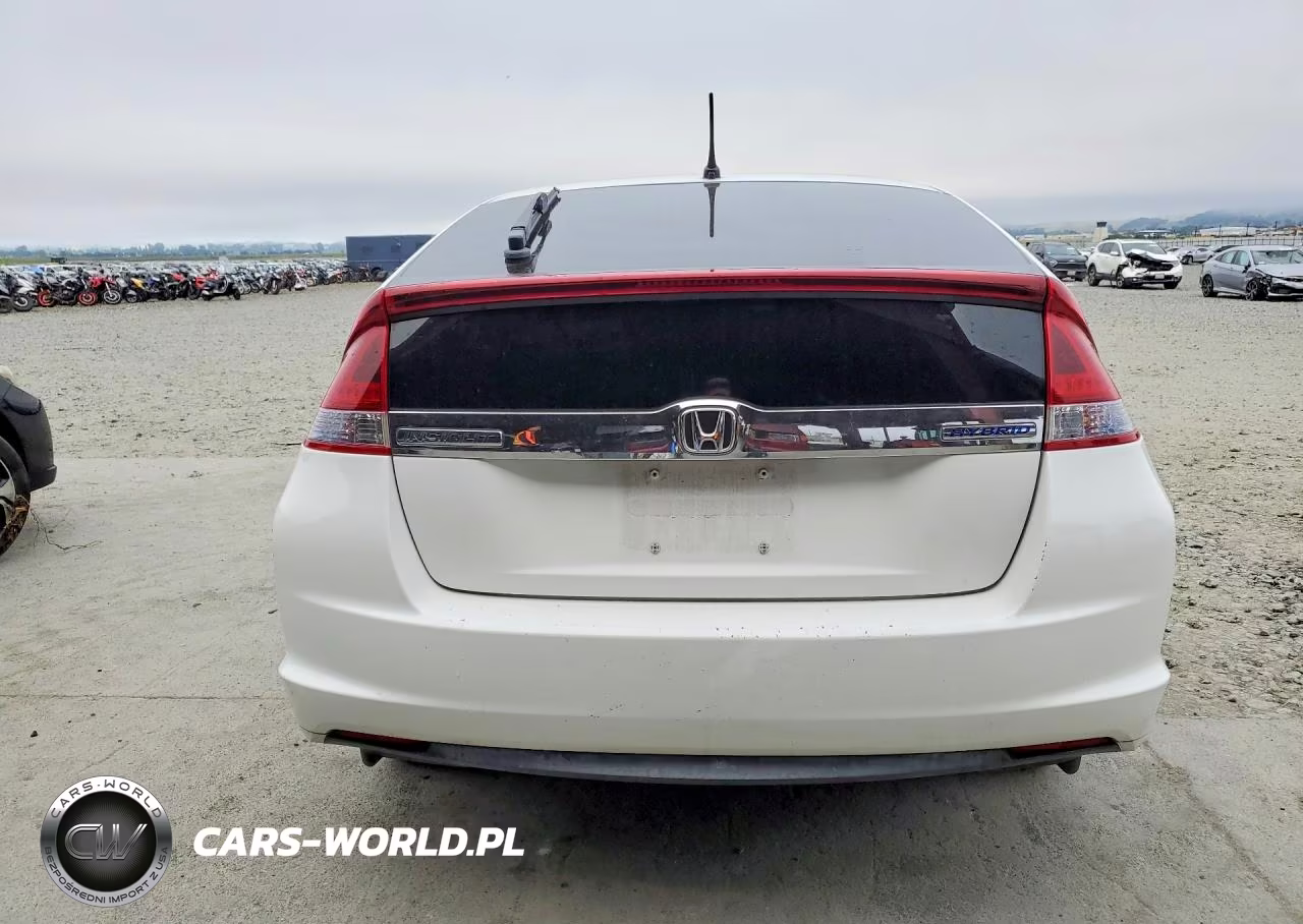 2014 Honda Insight VIN:JHMZE2H31ES000148 - 6
