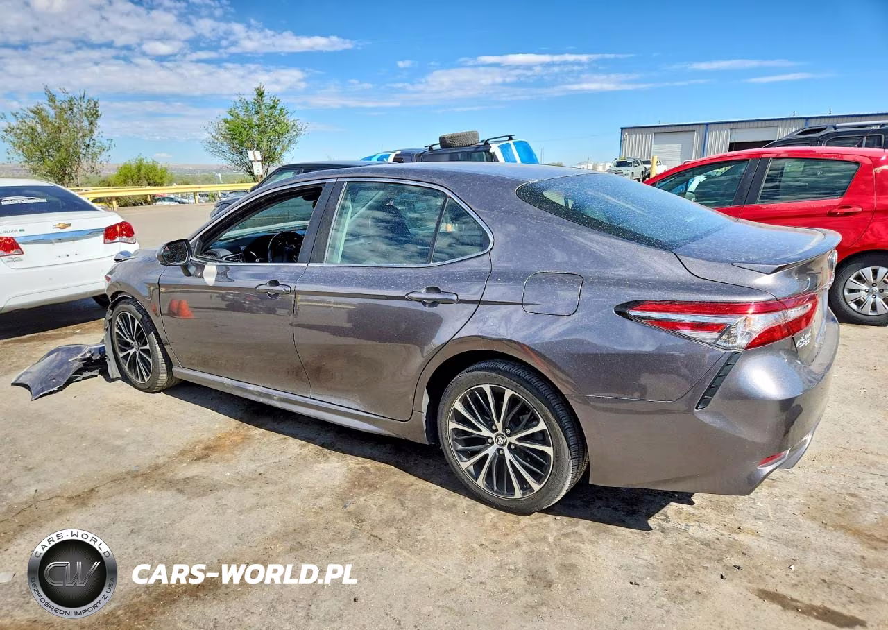 2018 Toyota Camry Se VIN:4T1B11HK9JU053481 - 2
