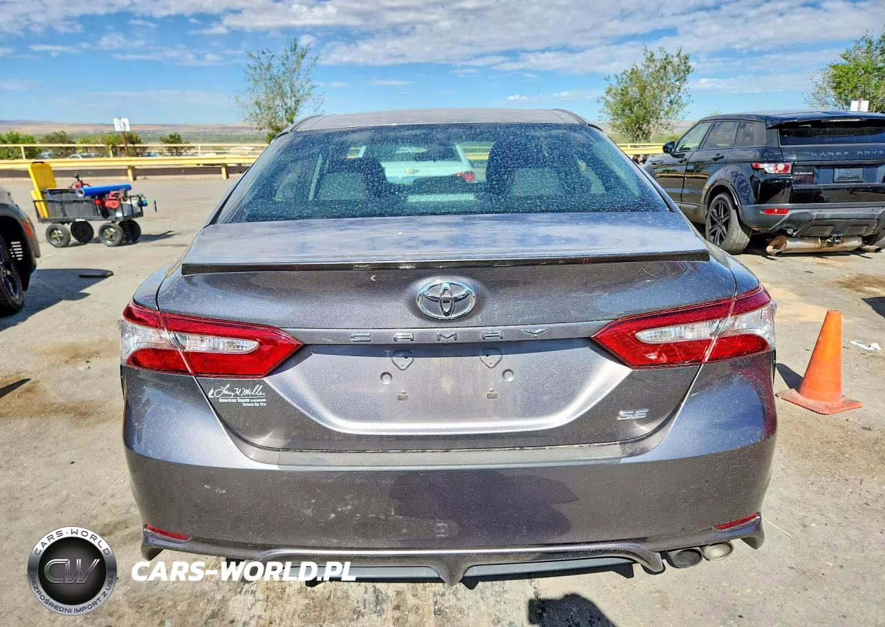 2018 Toyota Camry Se VIN:4T1B11HK9JU053481 - 6