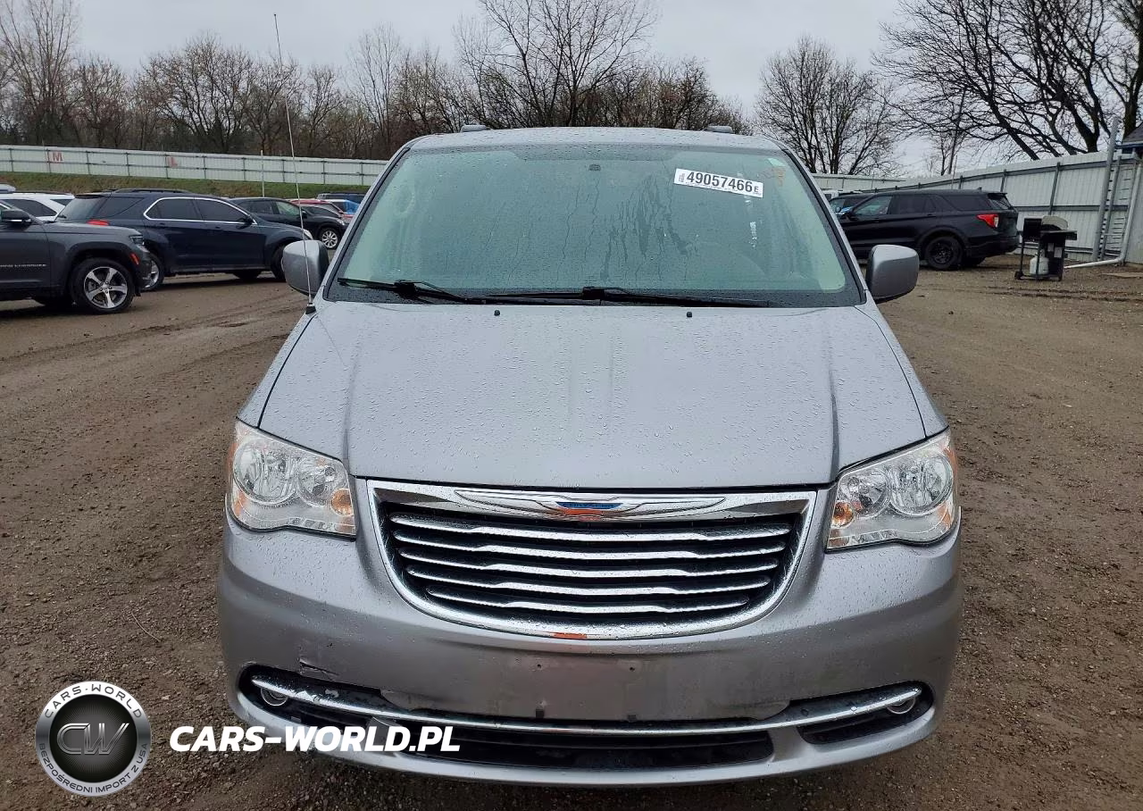 2014 Chrysler Town & Country Touring VIN:2C4RC1BG1ER246597 - 5