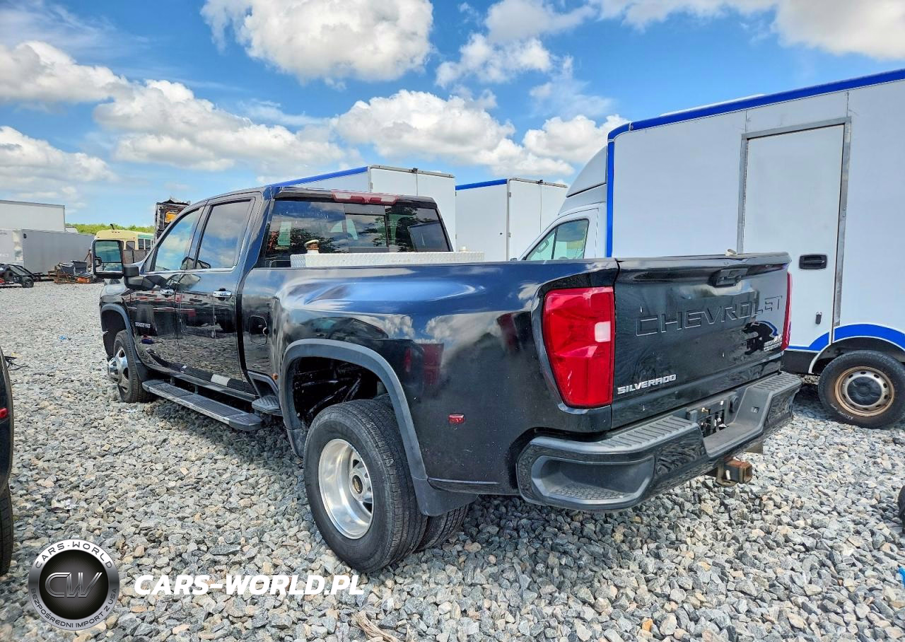 2022 Chevrolet Silverado VIN:1GC4YVEY5NF241143 - 3
