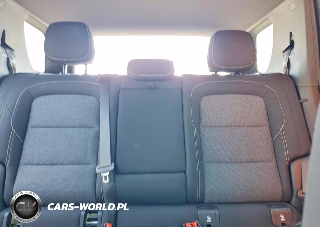 2025 GMC Terrain Elevation VIN:3GKALUEG0SL194340 - 10