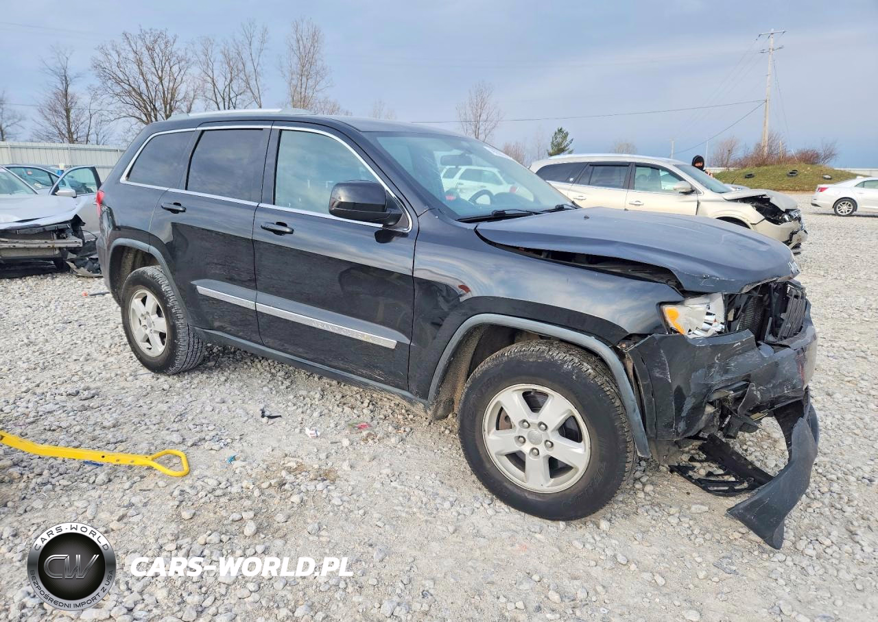 2012 Jeep Grand Cherokee Laredo VIN:1C4RJFAG3CC149637 - 4