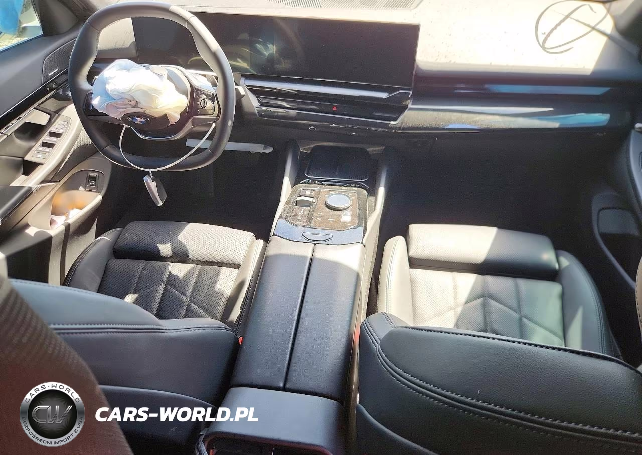 2025 BMW 530 Xi VIN:WBA53FJ05SCT20511 - 8