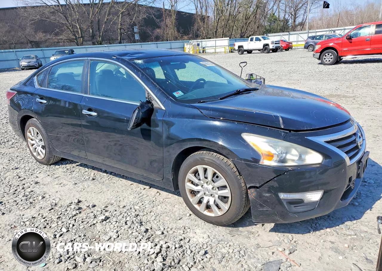 2014 Nissan Altima 2.5 S VIN:1N4AL3AP2EC269010 - 4