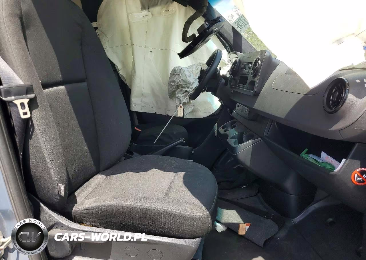 2019 Mercedes-Benz Sprinter 2500 VIN:WD4PF1CD5KP140742 - 5