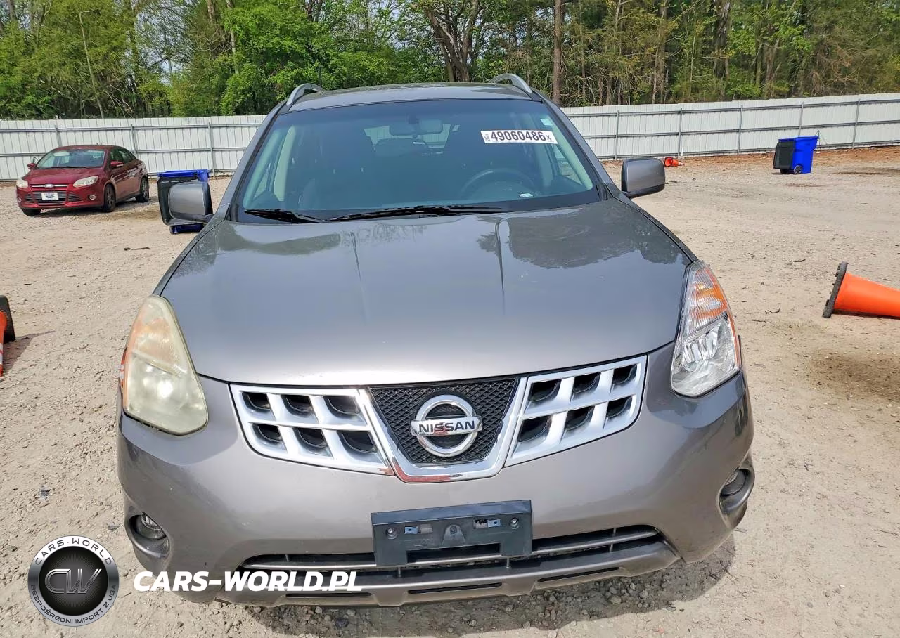2013 Nissan Rogue S VIN:JN8AS5MV1DW656183 - 5