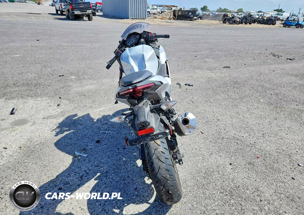 2025 Kawasaki Ex500 VIN:ML5EXGG17SDA47351 - 4