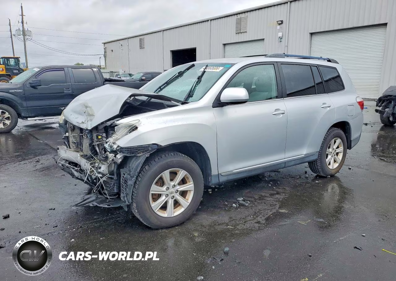 2011 Toyota Highlander Base