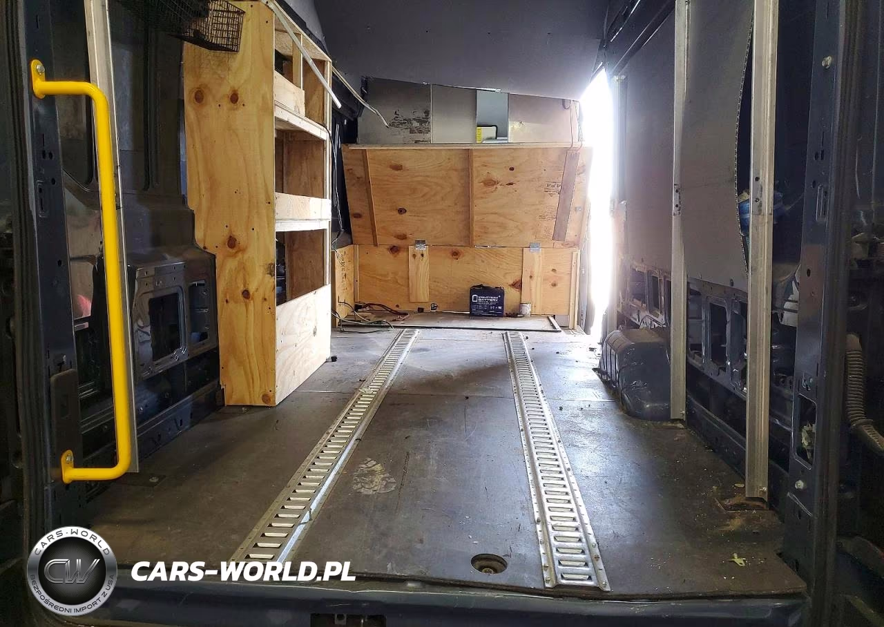 2019 Ford Transit 250 Utility - Service Van VIN:1FTYR3XM7KKB50827 - 10